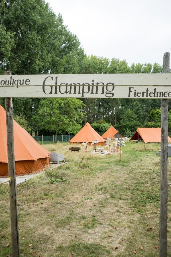 ホテル Fiertelmeers Boutique Glamping ロンセ エクステリア 写真